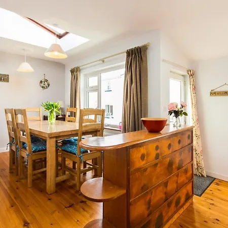 Large House With Adjoining Close To Holiday home Waterville