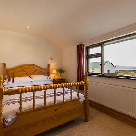 Large House With Adjoining Close To Waterville