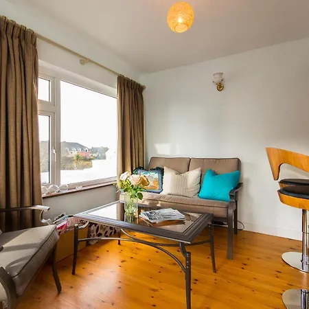 Large House With Adjoining Close To Waterville